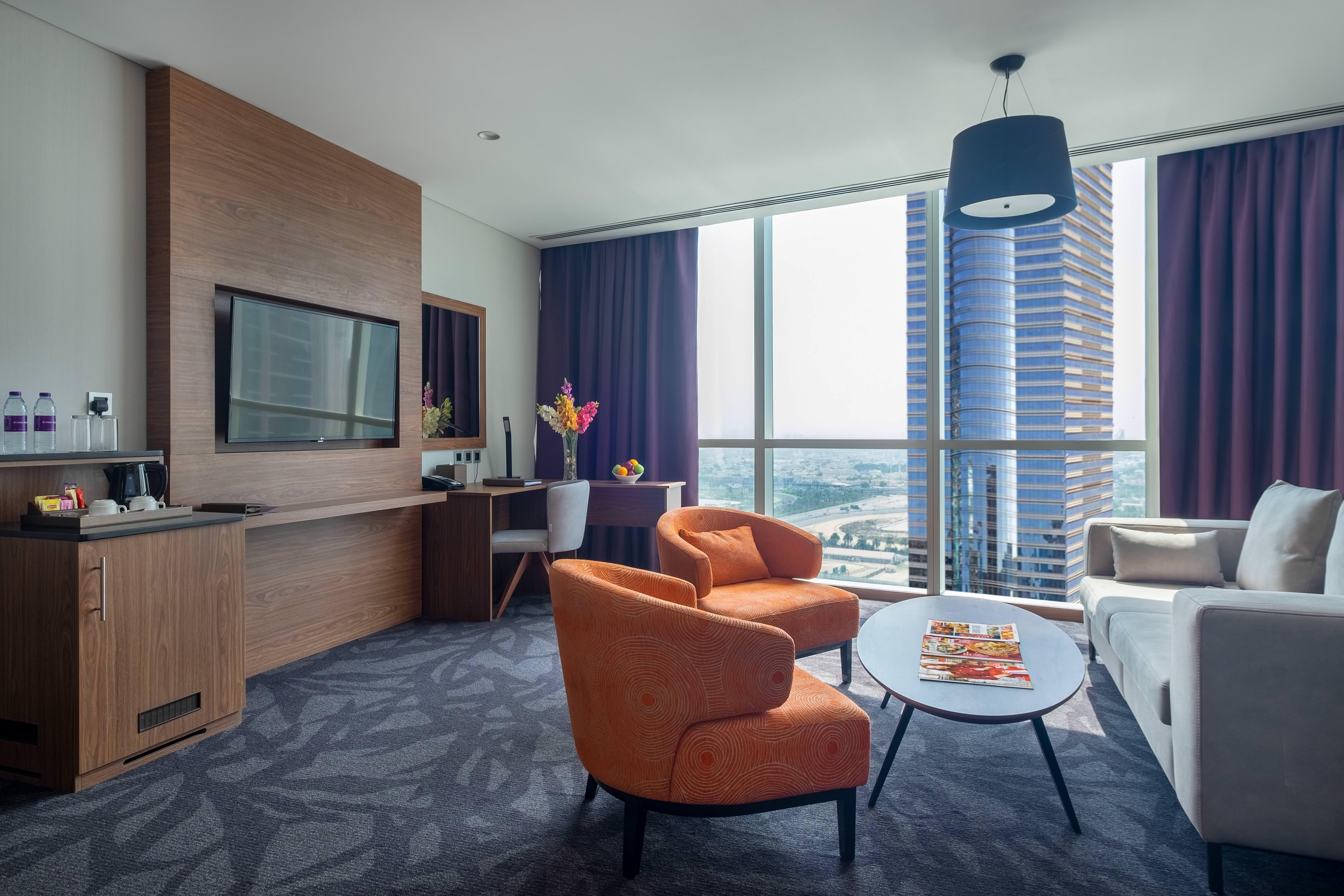 Park Regis Business Bay Hotel Dubai Bagian luar foto