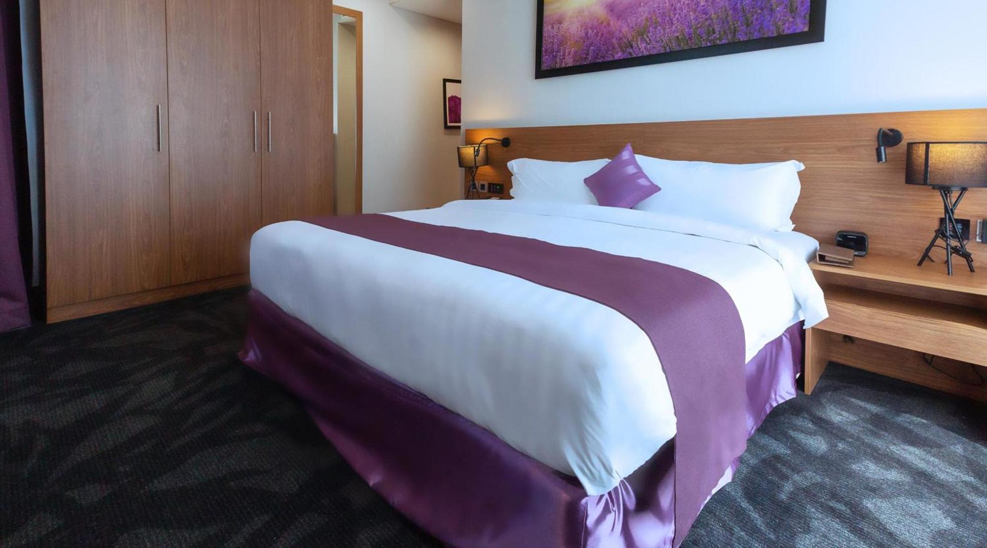 Park Regis Business Bay Hotel Dubai Bagian luar foto