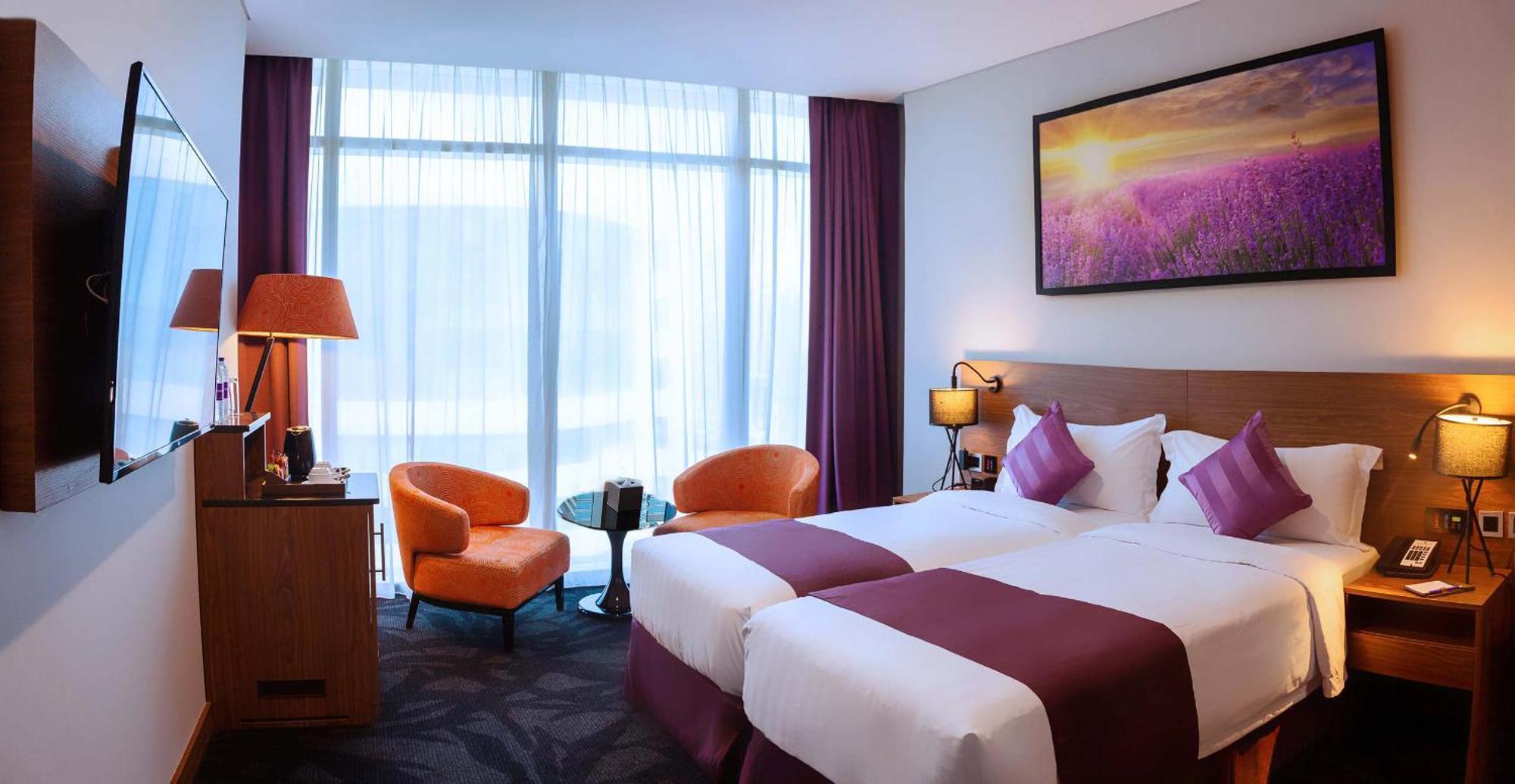 Park Regis Business Bay Hotel Dubai Bagian luar foto