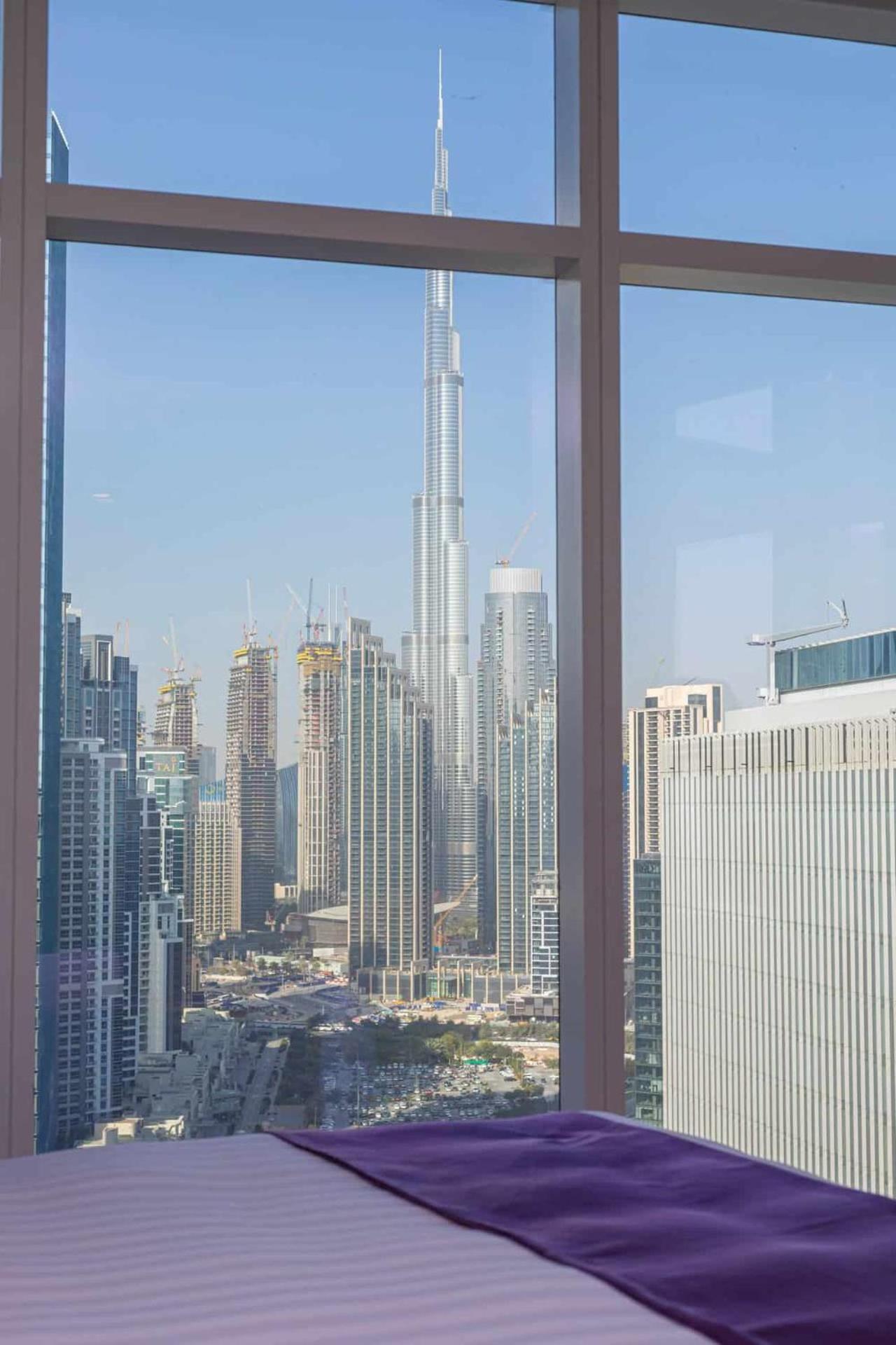 Park Regis Business Bay Hotel Dubai Bagian luar foto