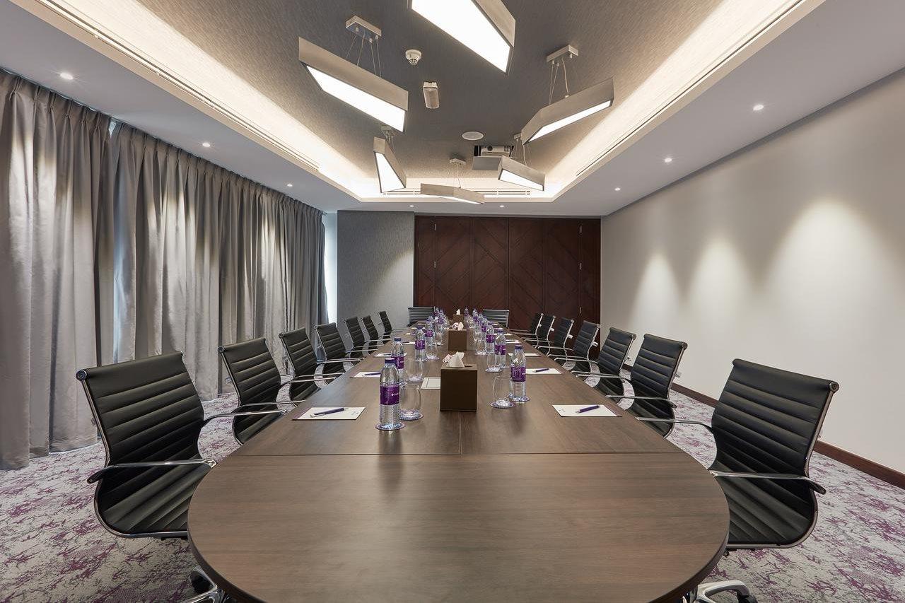 Park Regis Business Bay Hotel Dubai Bagian luar foto